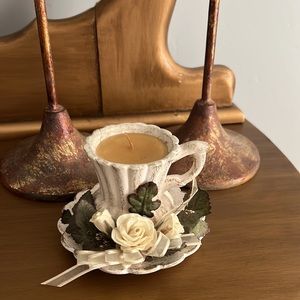 Tea cup candle antique